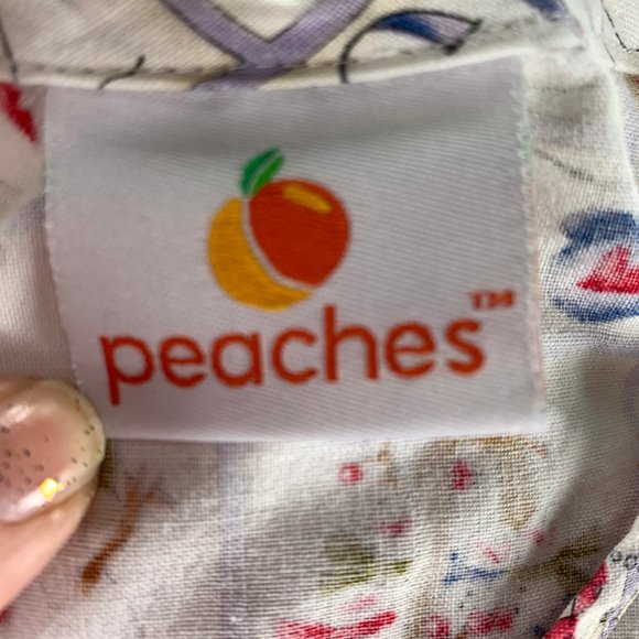 Peaches Small Christmas Snowman Scrub Top Holiday - Picture 6 of 7